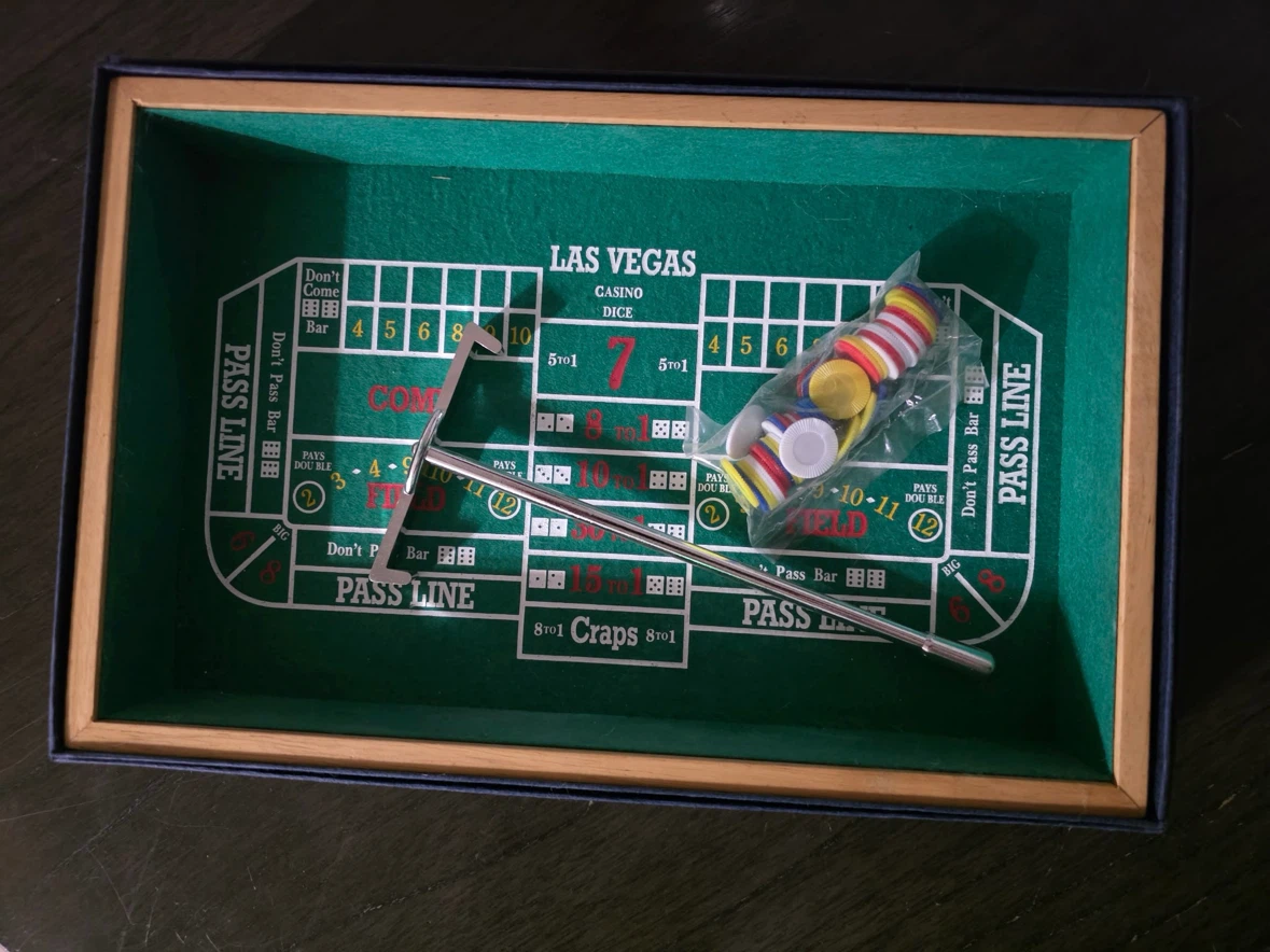 Las Vegas Casino Craps Game Set
