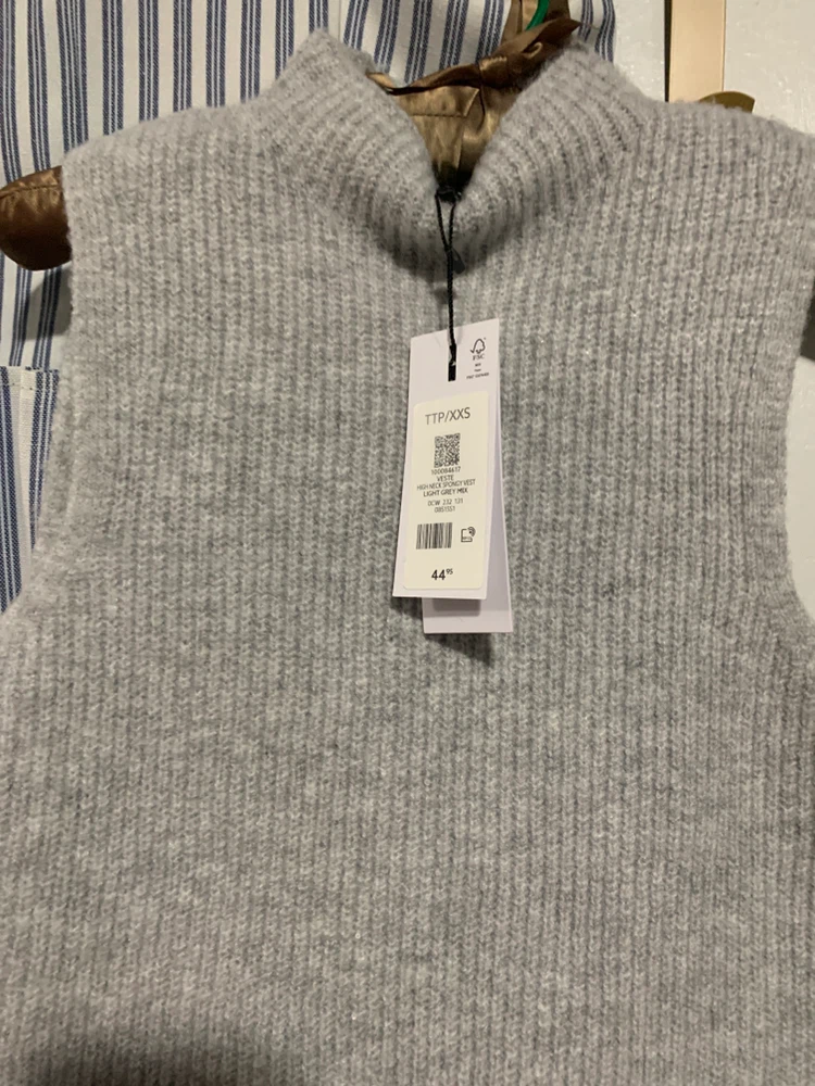 Dynamite High Neck Spongy Vest - Light Grey - photo 2