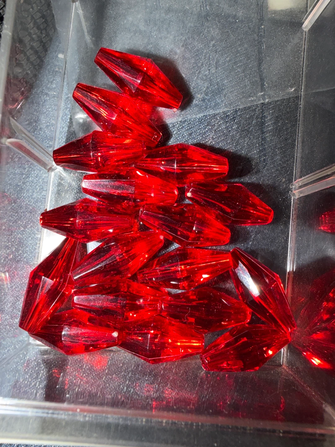 4 sets of Vintage Acrylic Craft Beads - photo 2