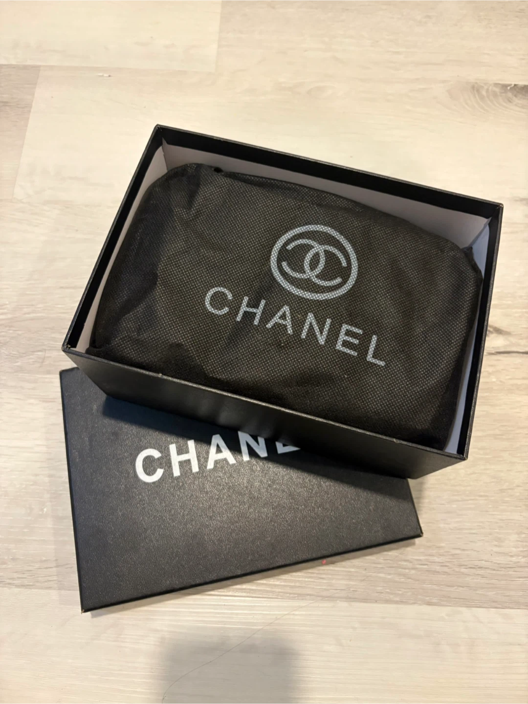 Chanel Quilted White Mini Flap Bag - photo 2