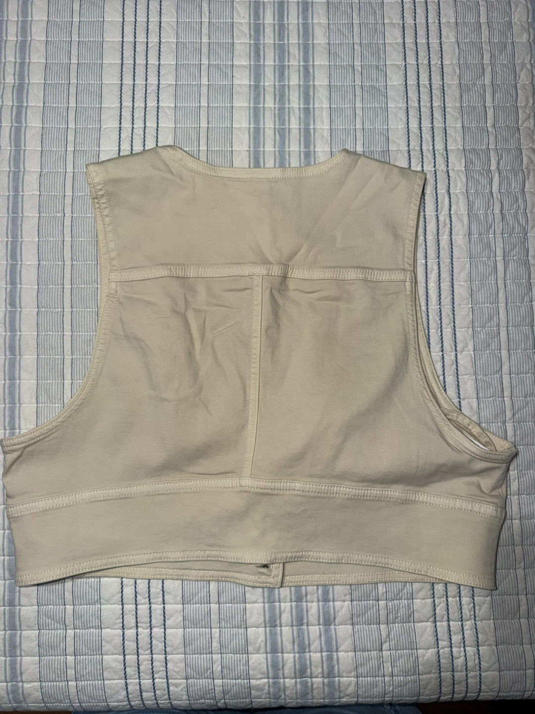 American Eagle Cream Button Front Vest - photo 4