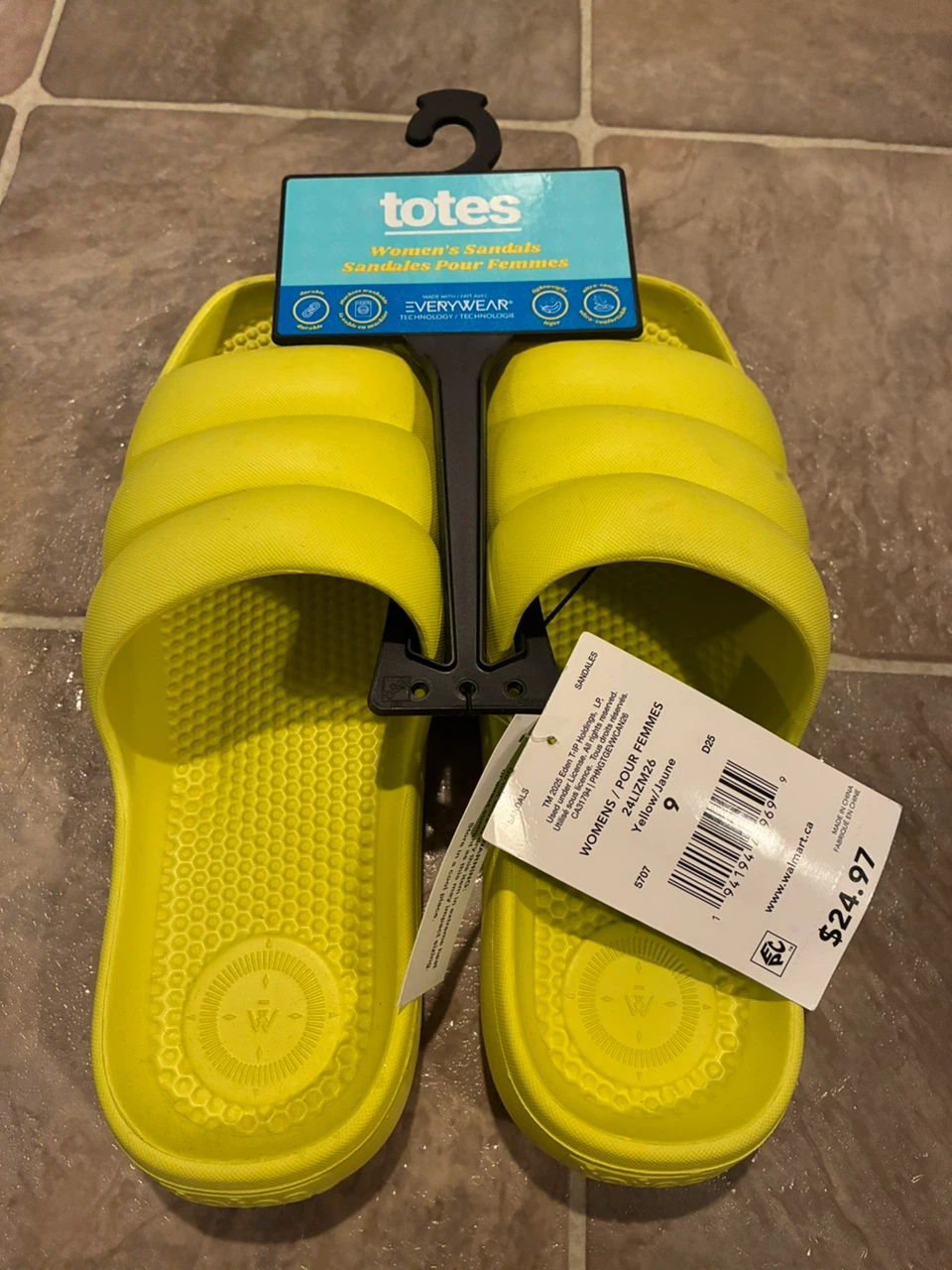 Totes EveryWear Women's Slides - Yellow, 9 & 10, New w/ Tags