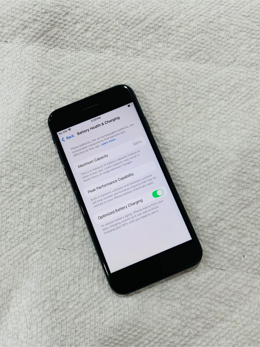 Iphone SE 3rd gen - photo 3