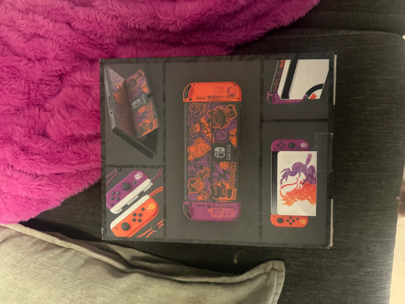 Pokemon scarlet/violet OLED switch - photo 2