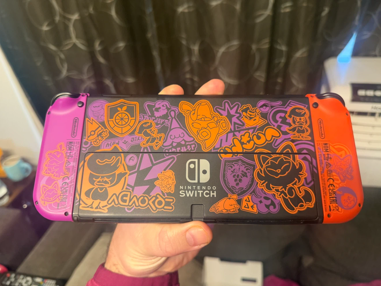 Pokemon scarlet/violet OLED switch - photo 3
