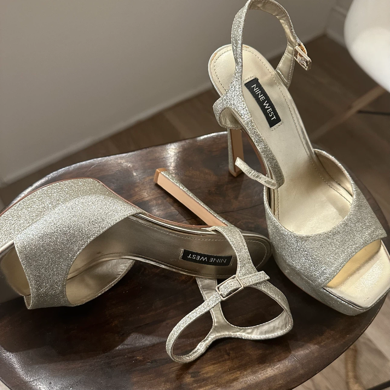 Golden silver High heel shoes - photo 3