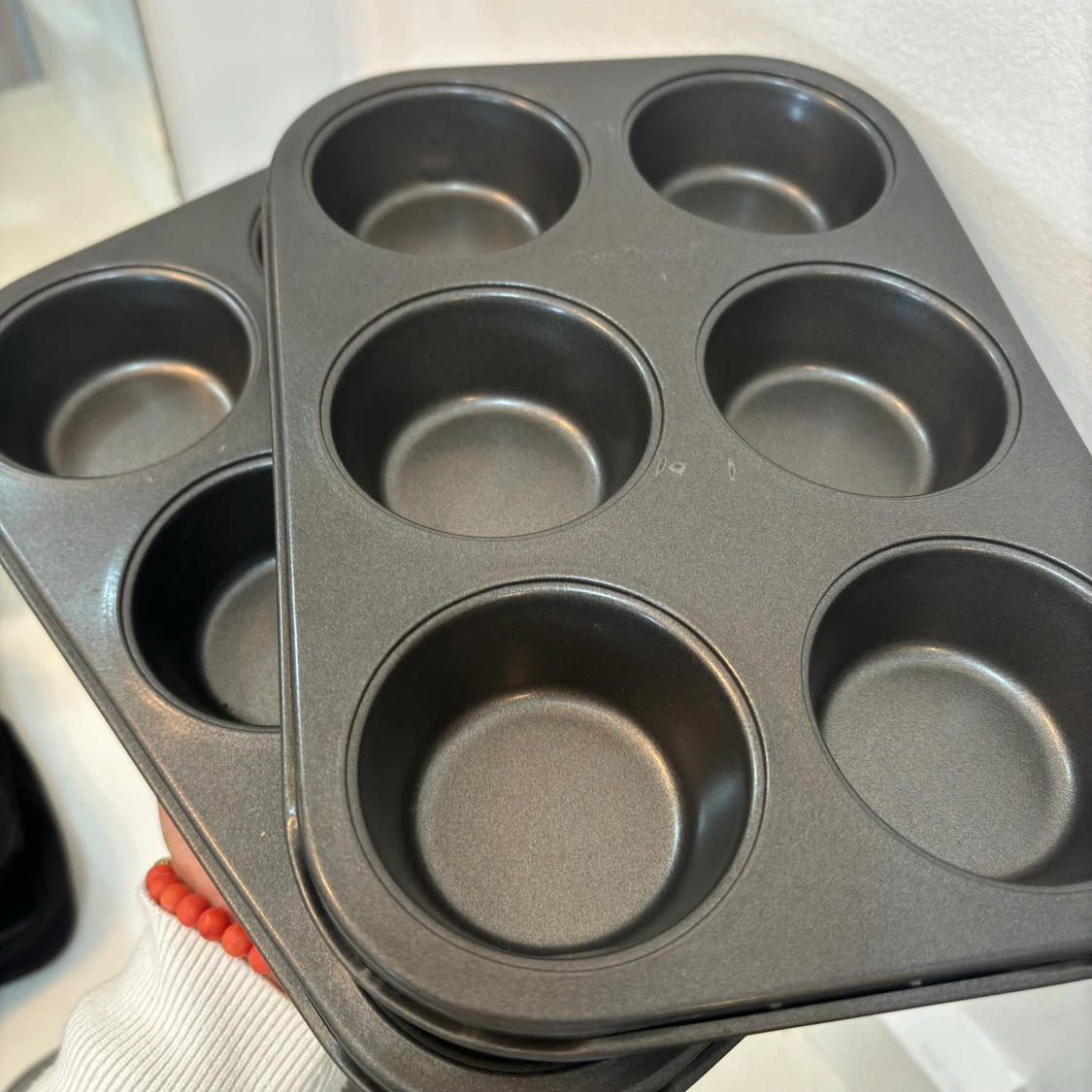 Non-stick Muffin/ Brownie/ Eggs Pans - photo 3