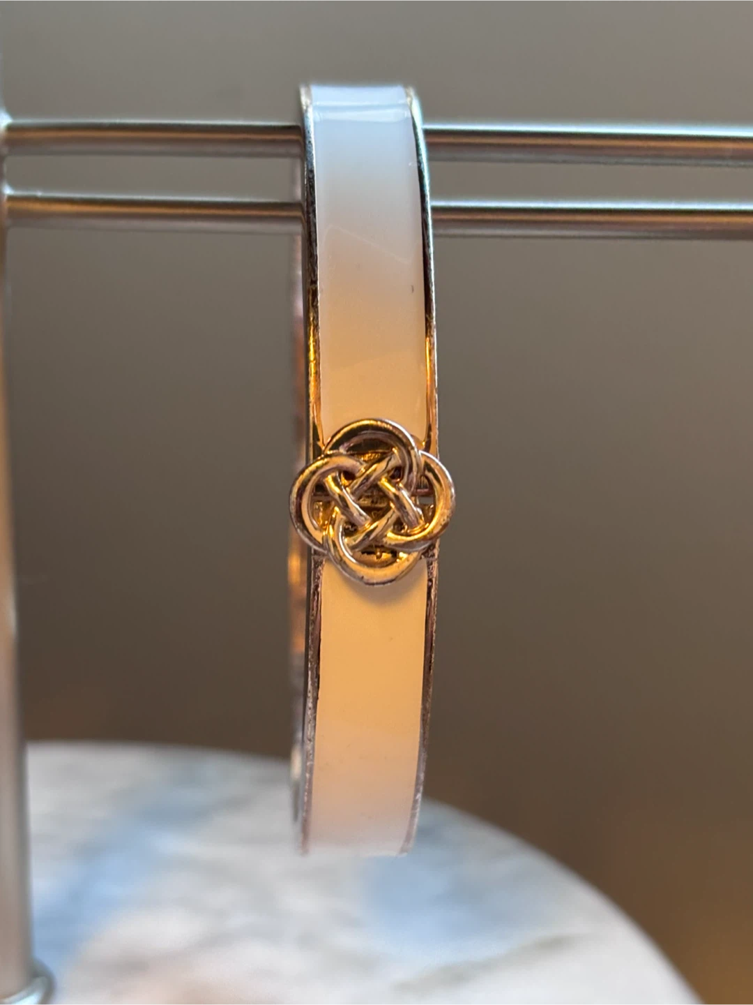 Cream and Gold Tone Bangle Bracelet