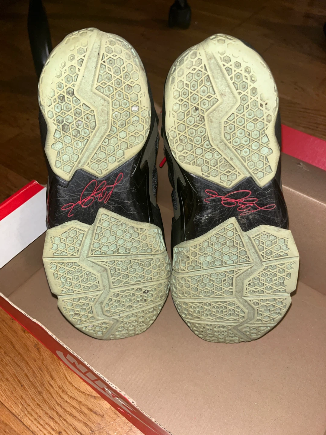 Nike LeBron 11 Basketball Shoes - photo 3