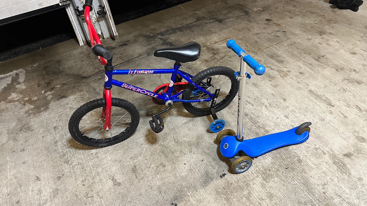 Supercycle Illusion Bike and Globber Scooter