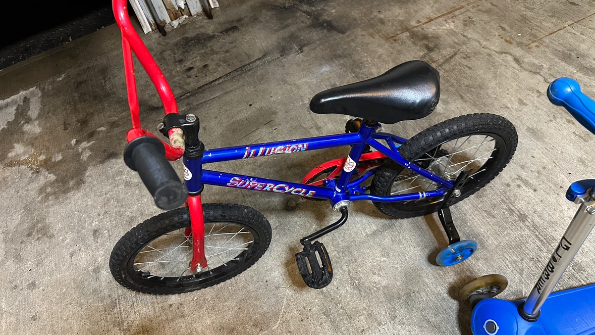 Supercycle Illusion Bike and Globber Scooter - photo 2
