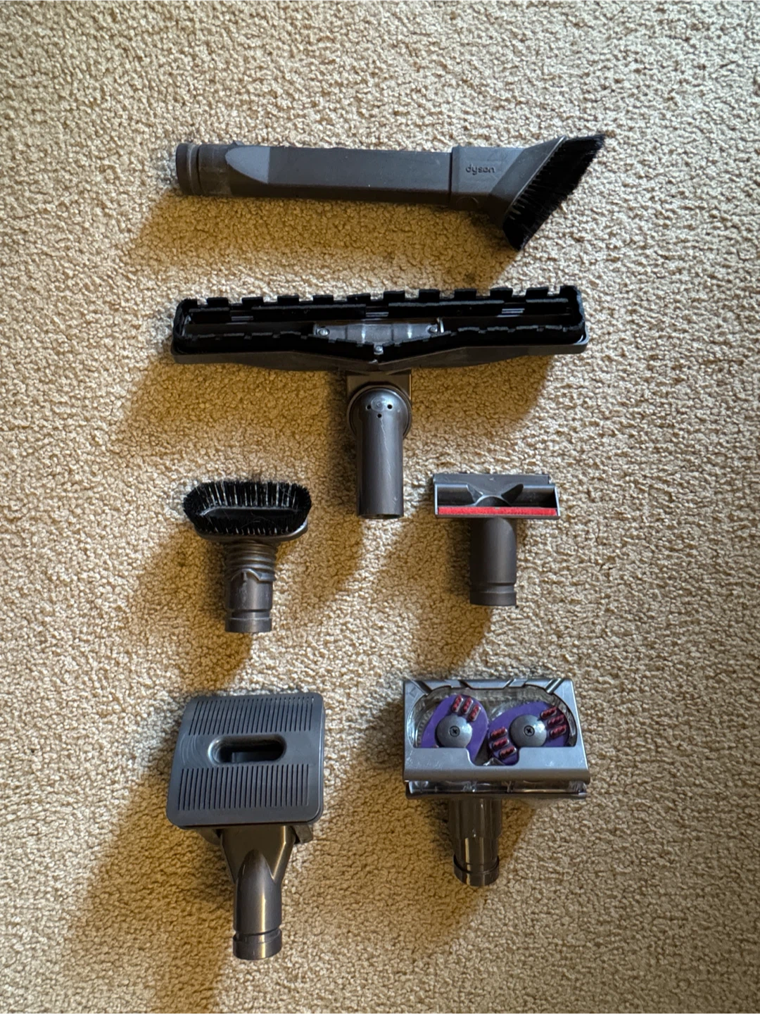 Dyson Small Ball Upright Vacuum - photo 3
