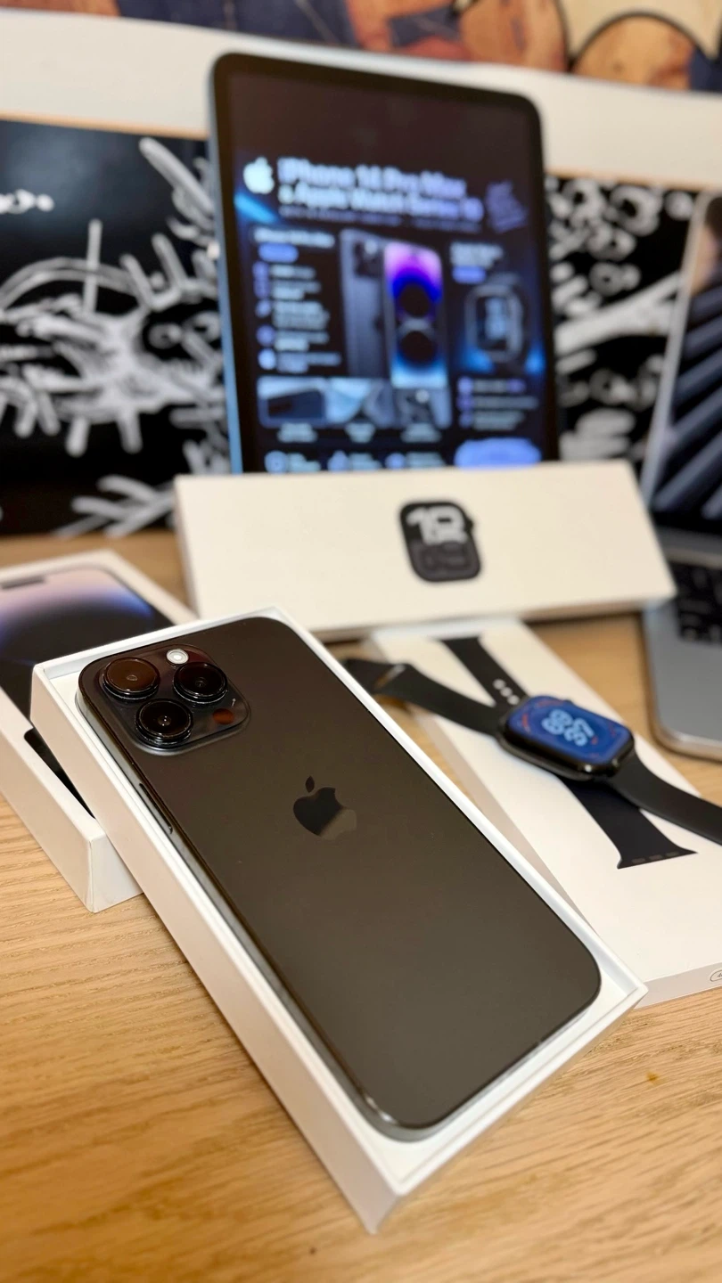 Apple iPhone 14 Pro Max and Apple Watch Series 10 - photo 5