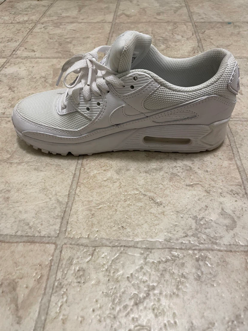 Nike Air Max 90 White Sneakers Size 7.5 - photo 3