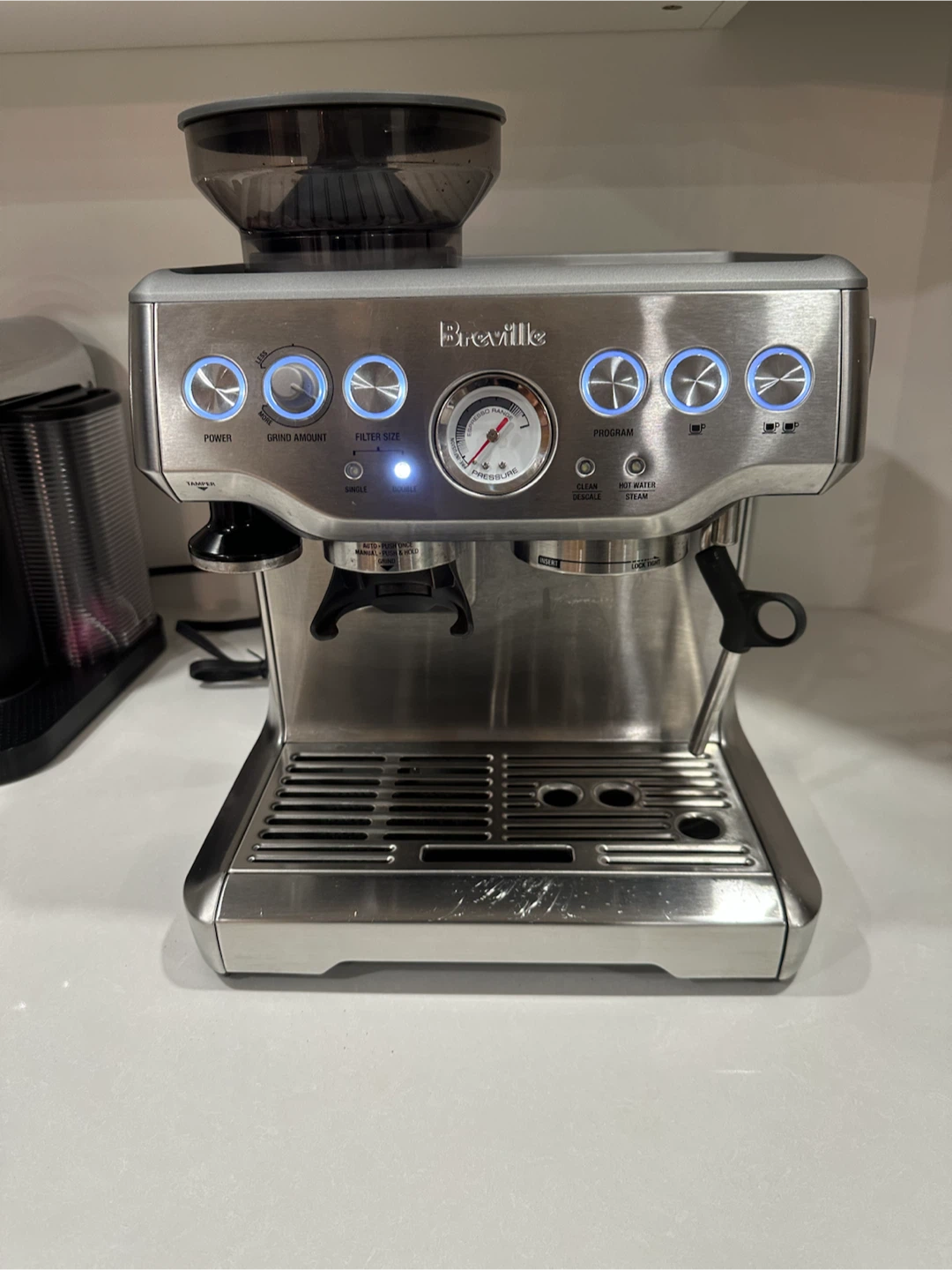 Breville Barista Express Espresso Machine