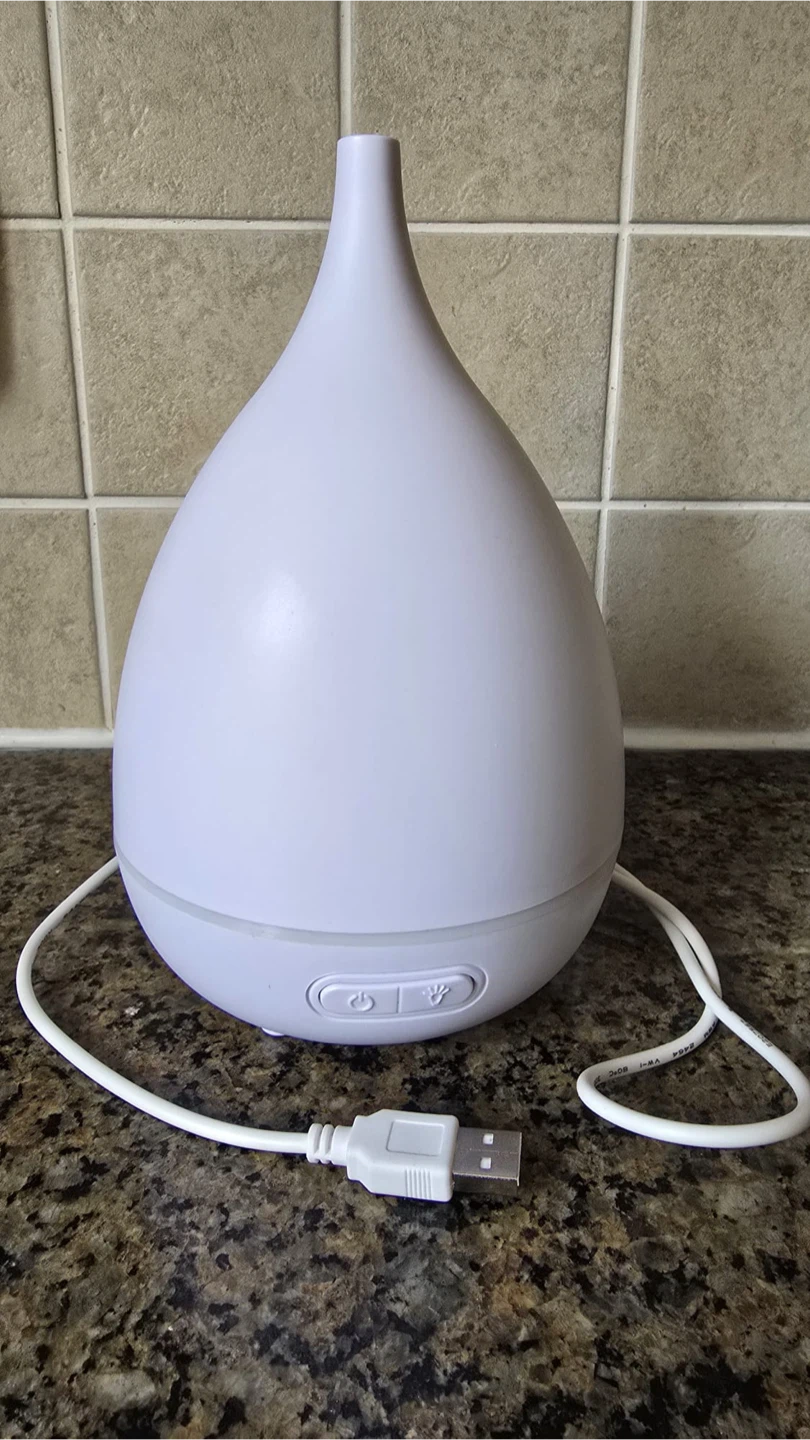 Sleek Modern Teardrop Essential Oil Diffuser & Humidifier - photo 2