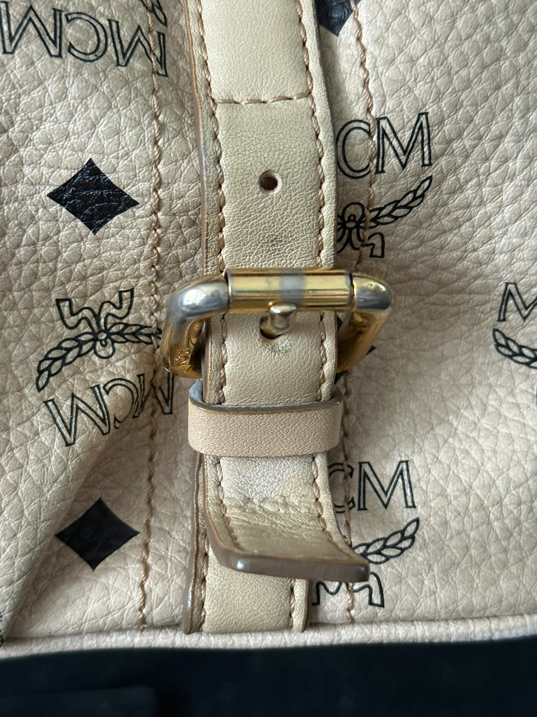 MCM Visetos Leather Tote Bag - photo 3