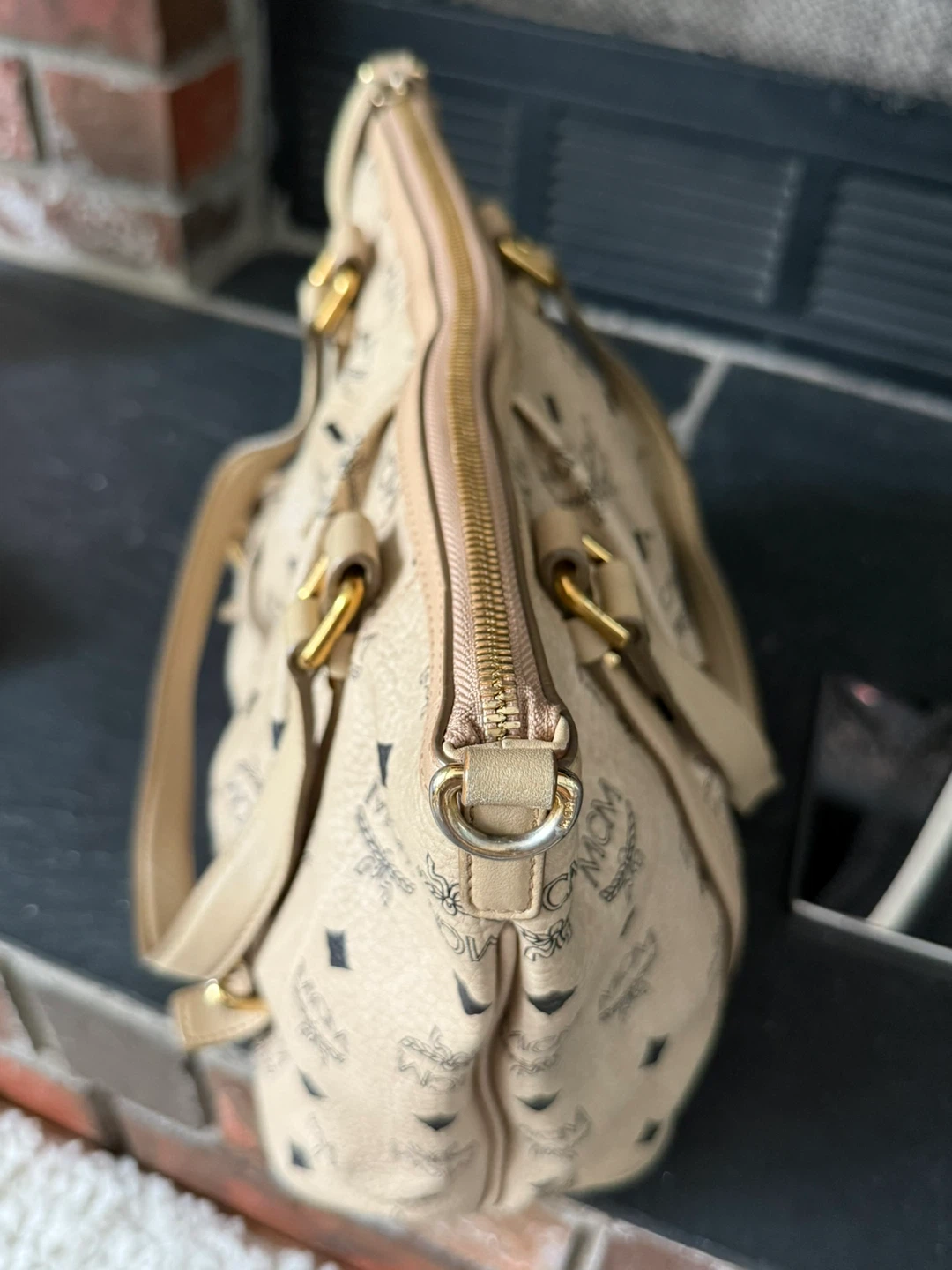 MCM Visetos Leather Tote Bag - photo 5