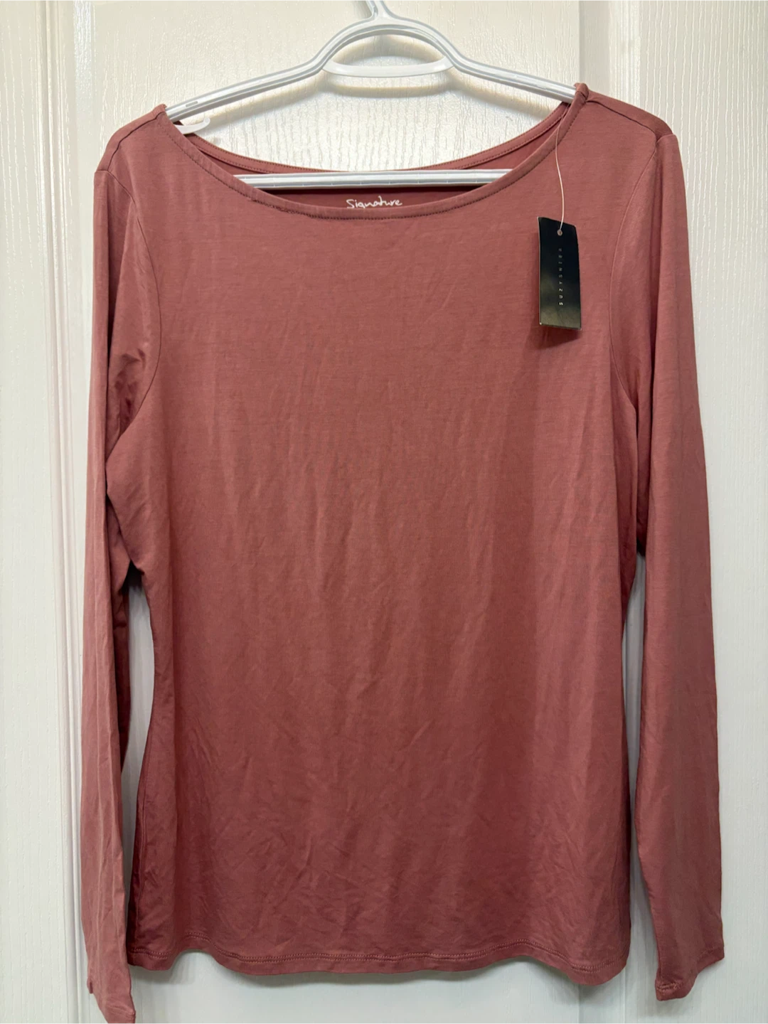 New Suzy Shier long sleeved top fits M
