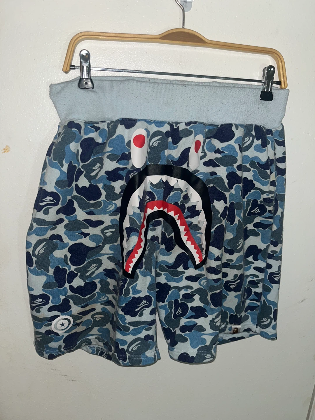 A Bathing Ape Shark blue Camo Shorts size XL - photo 2