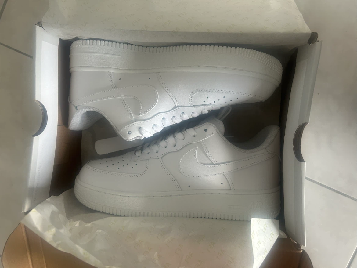 Air force 1 - photo 2