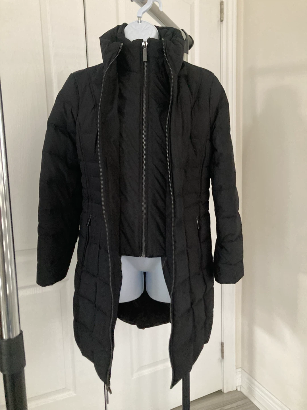 Michael Kors Women's Black Down Jacket - photo 4