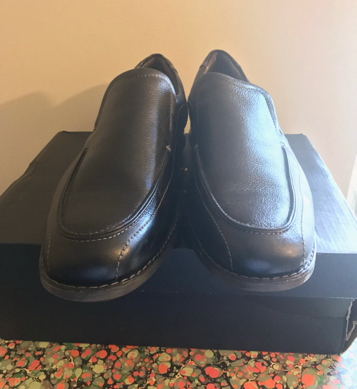 Johnston and Murphy Men’s Loafers- size 8.5