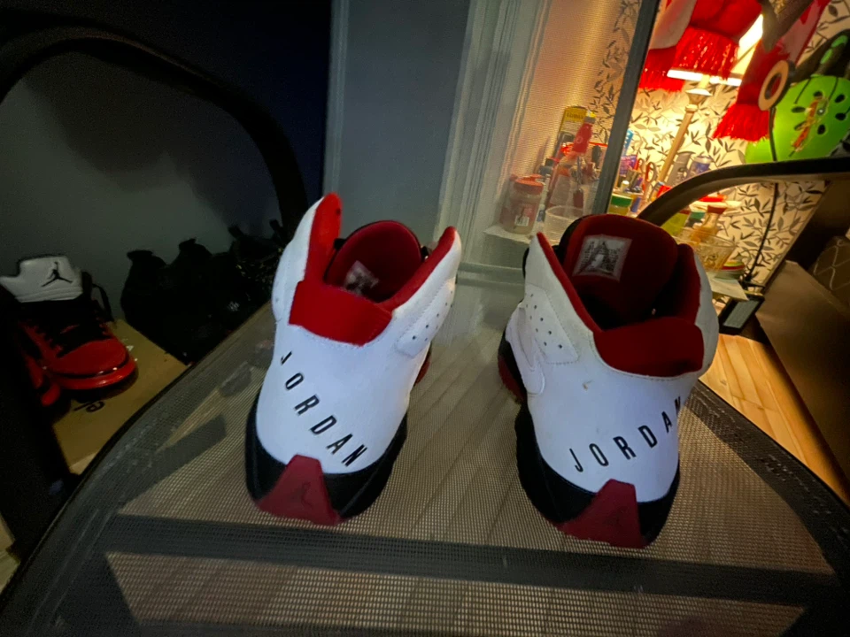Jordan Sneakers White and Red - photo 4