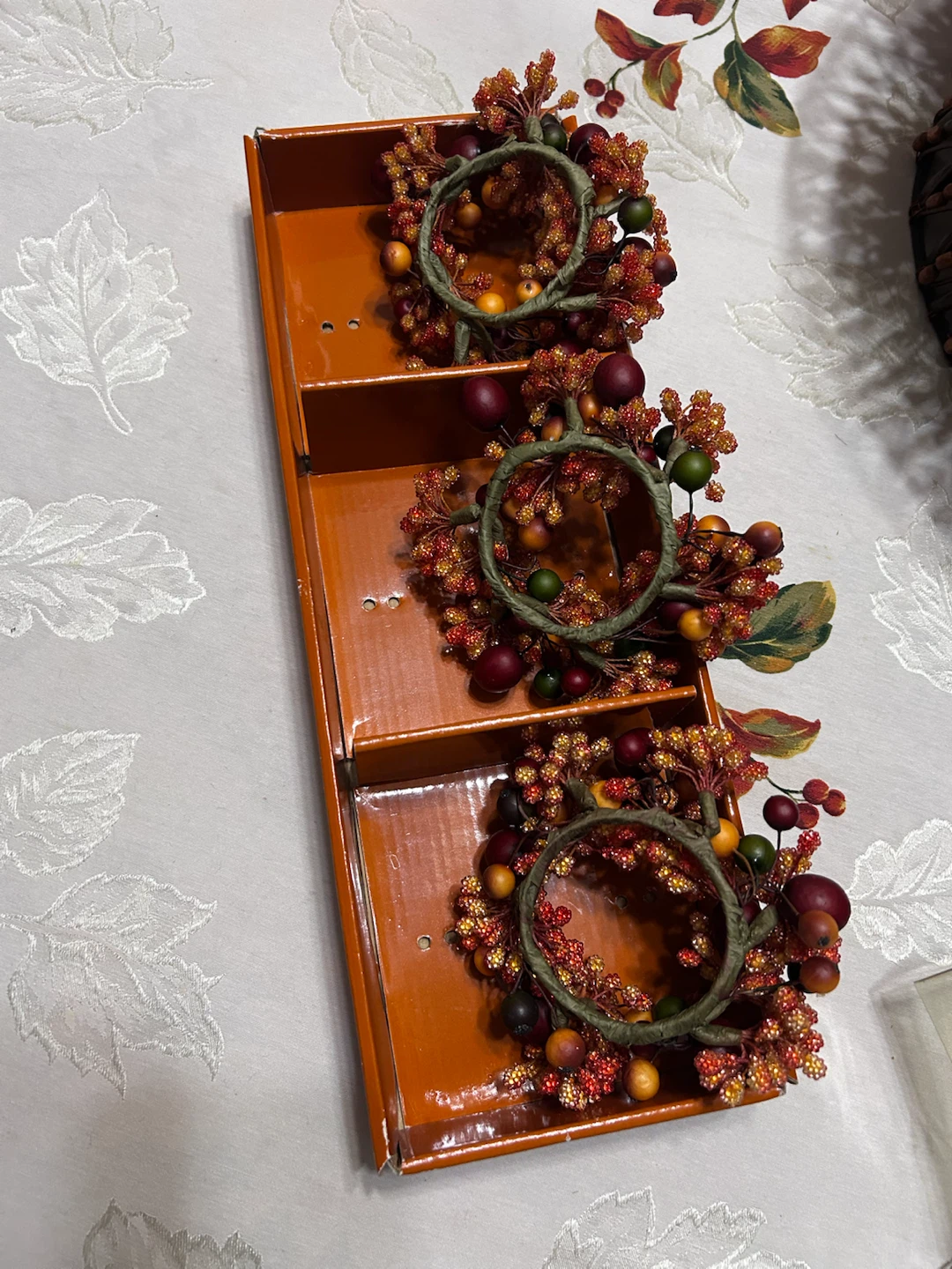 Set of 3 Autumn Berry Napkin Rings - photo 2