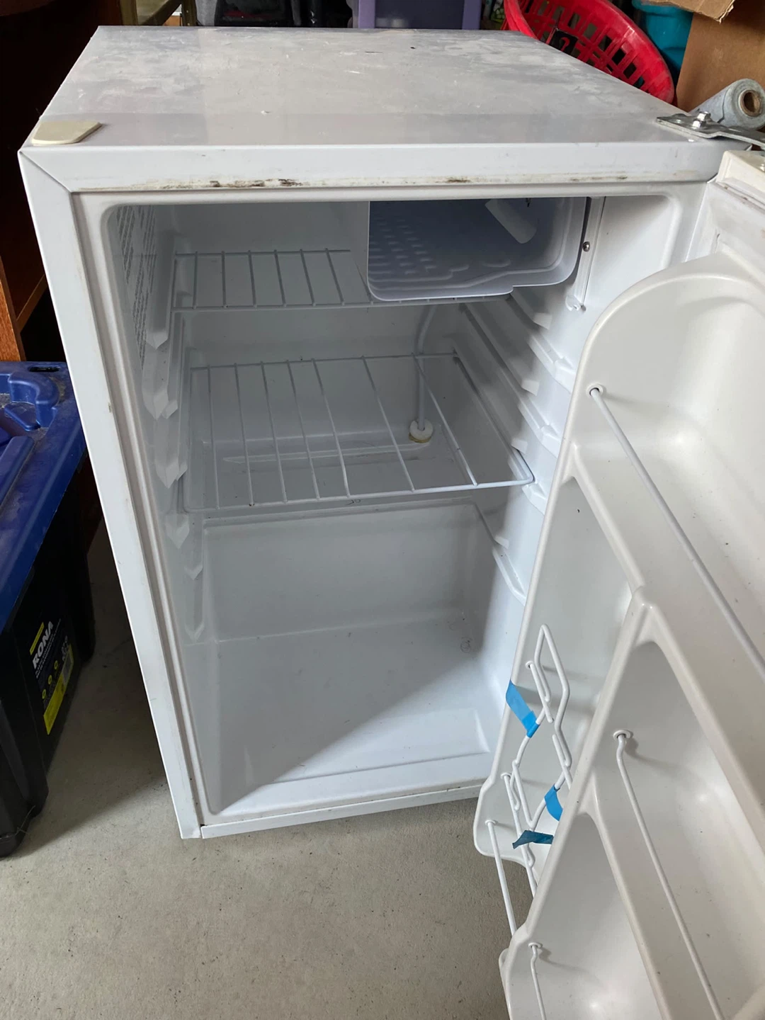 Master Chef Mini Fridge