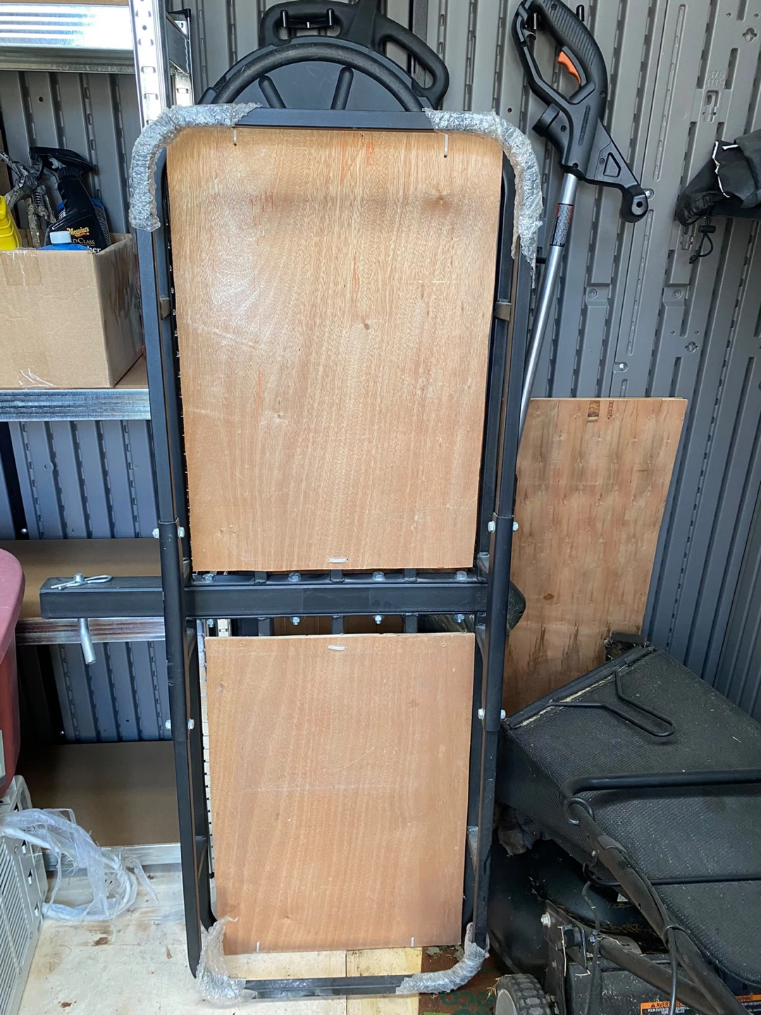 Hitch-mounted cargo carrier - photo 2
