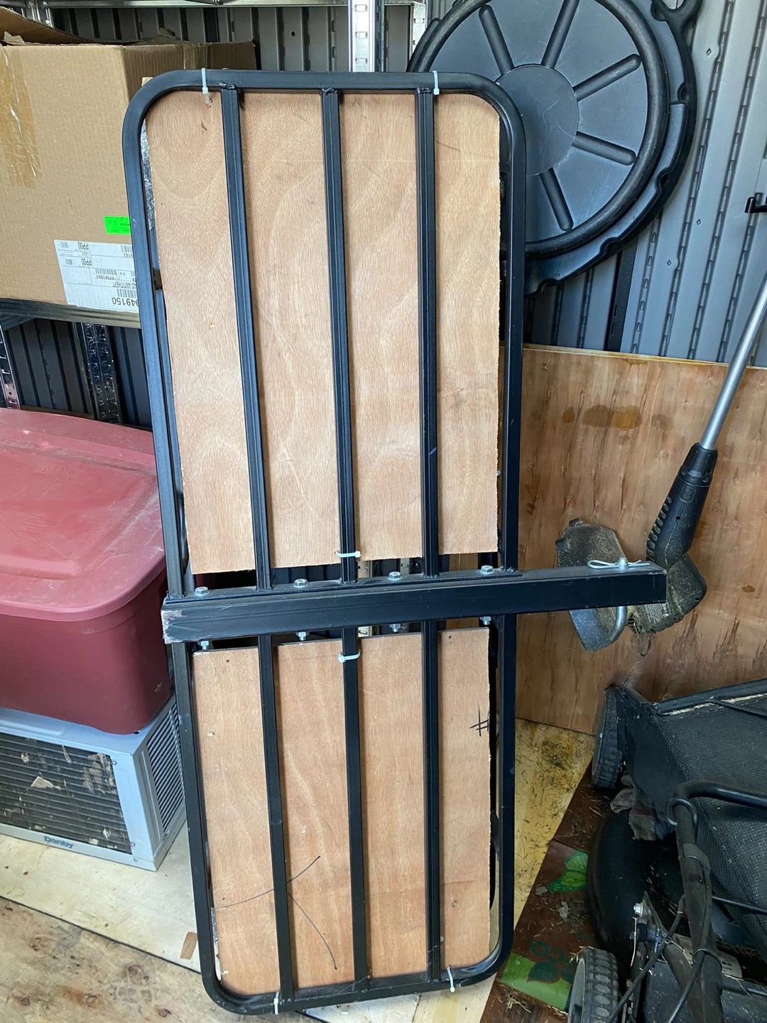 Hitch-mounted cargo carrier - photo 4