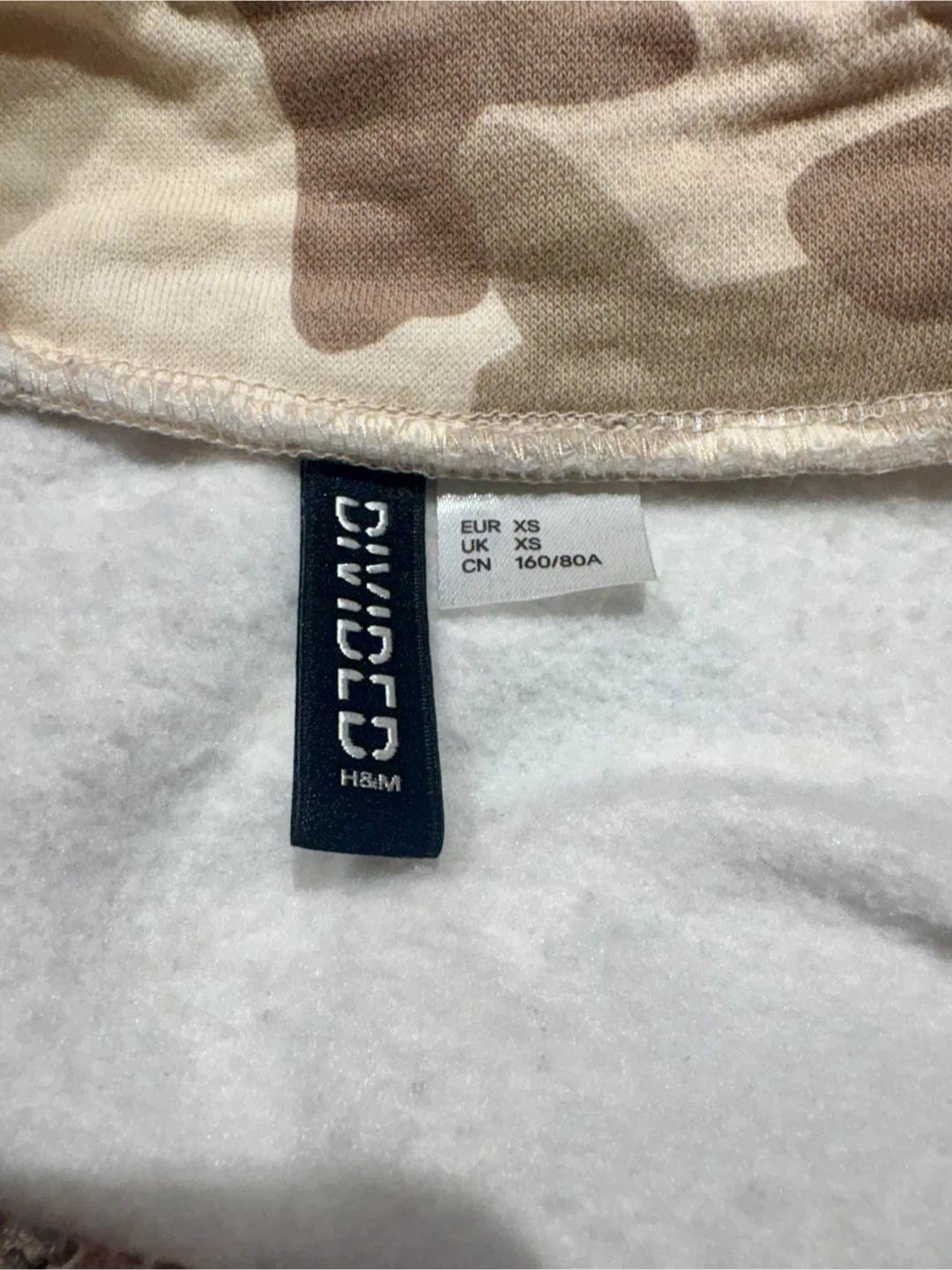 H&M Divided Camo Quarter-Zip Sweatshirt women’s XS XS - photo 3