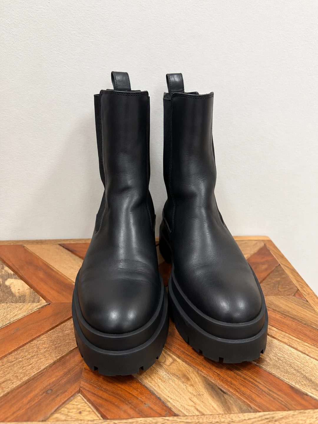 ZARA Genuine Leather Black Chelsea Boots