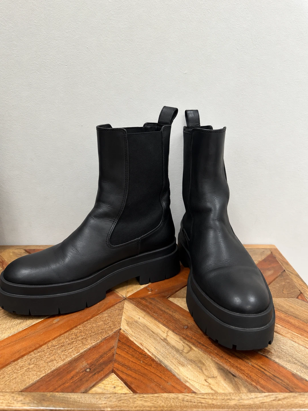 ZARA Genuine Leather Black Chelsea Boots - photo 2