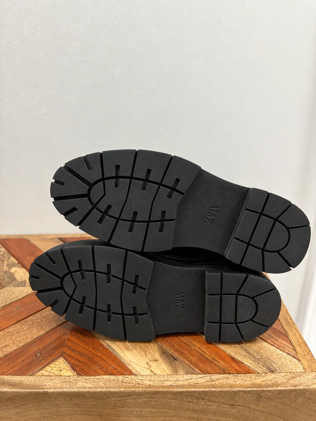 ZARA Genuine Leather Black Chelsea Boots - photo 5