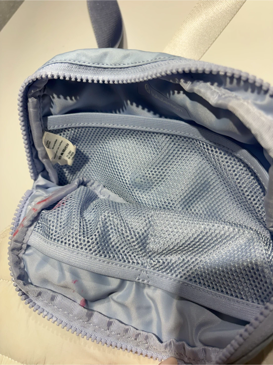 Two lululemon Belt Bags - photo 3