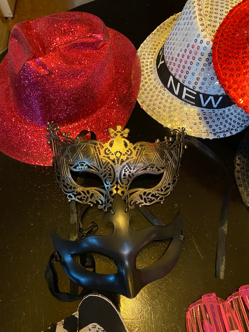 New Year Party Accessory Set - photo 2