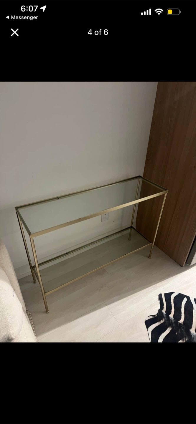 Glass console table - photo 4