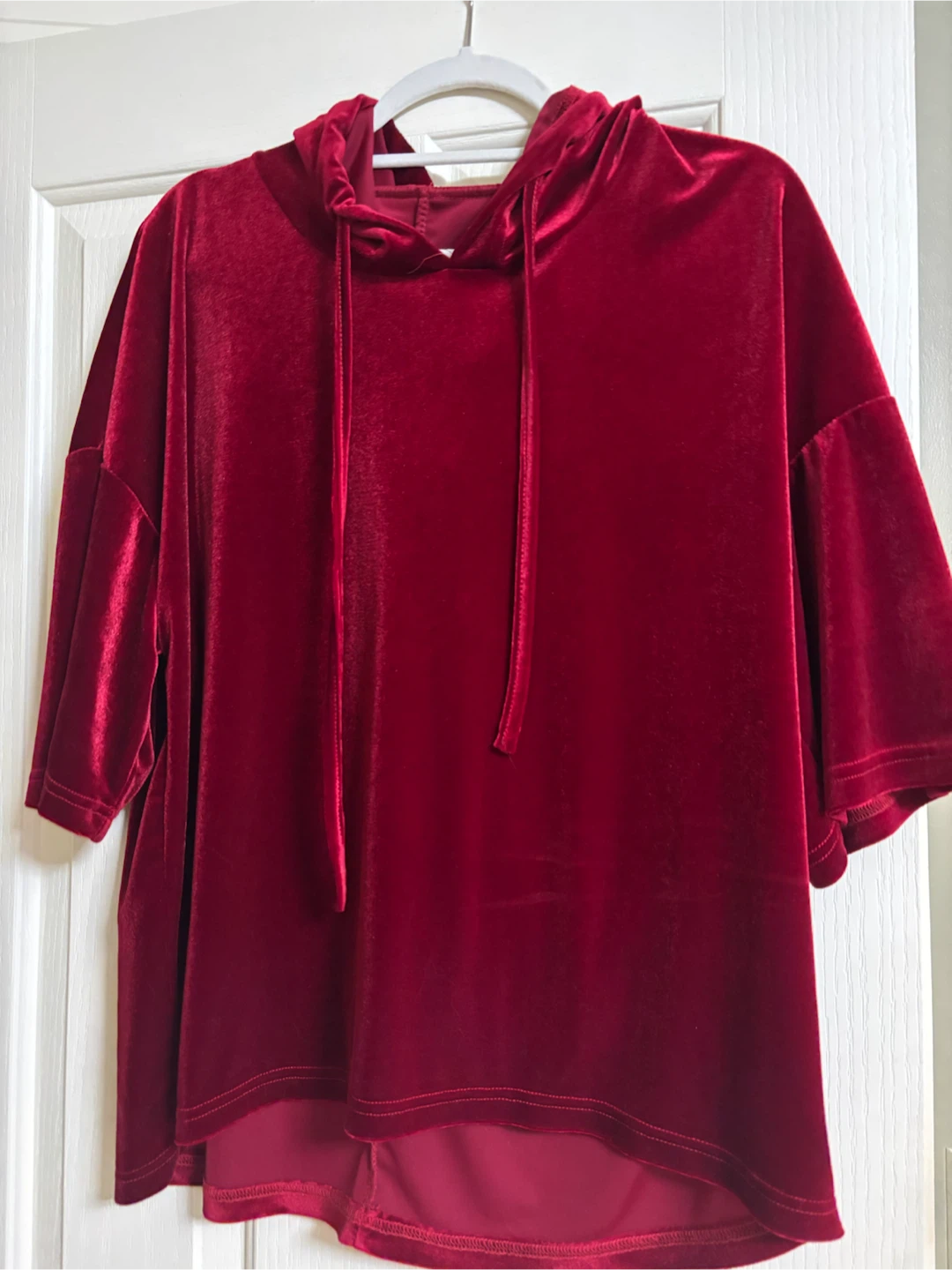 Red Velvet Short Sleeve Hoodie