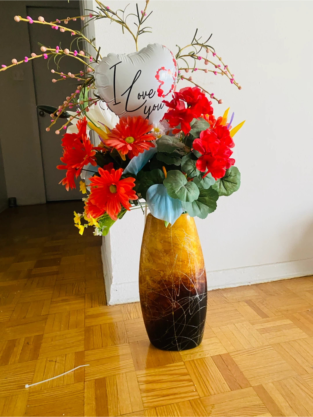 Flower vase