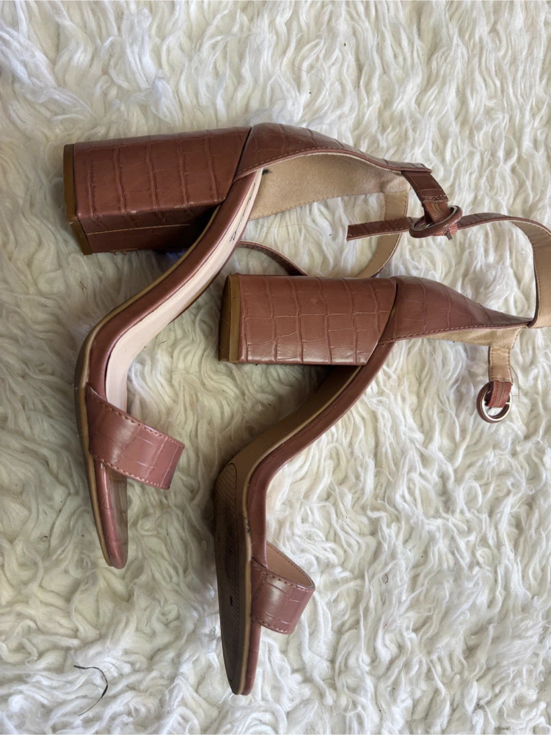 Qupid Brown Croc Block Heels - photo 2