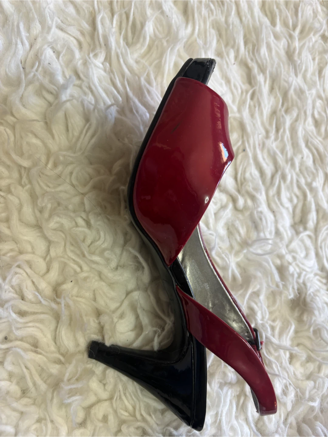 Bandolino Red Patent Slingback Heels Size 8M - photo 2