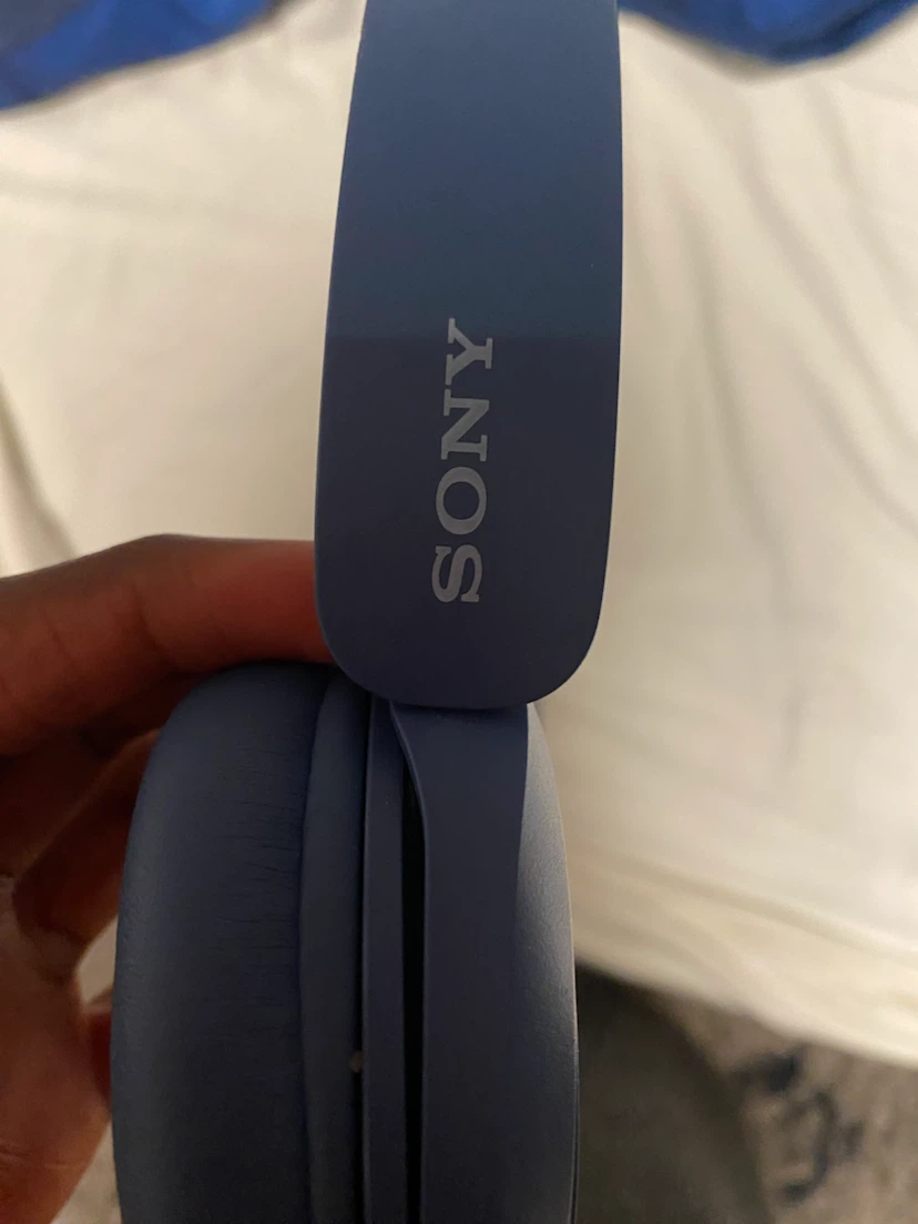 Sony Blue Wireless Headphones - photo 3