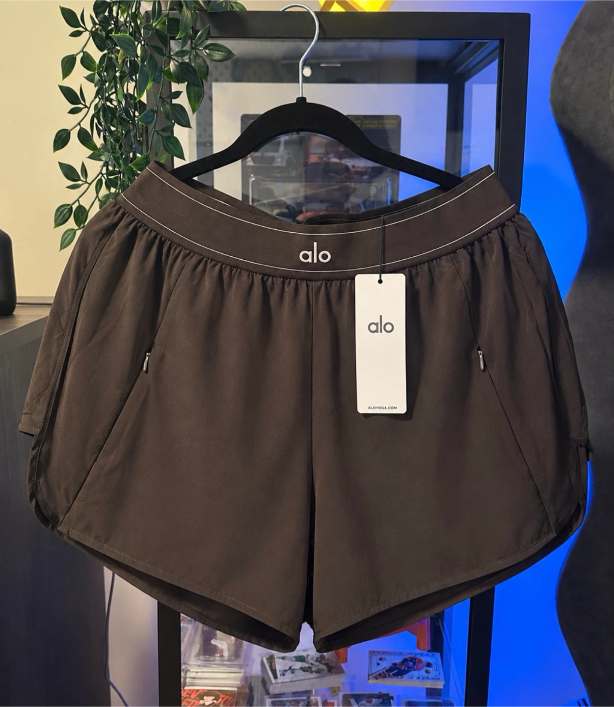 Alo Yoga High-Waist Performance Shorts - photo 2