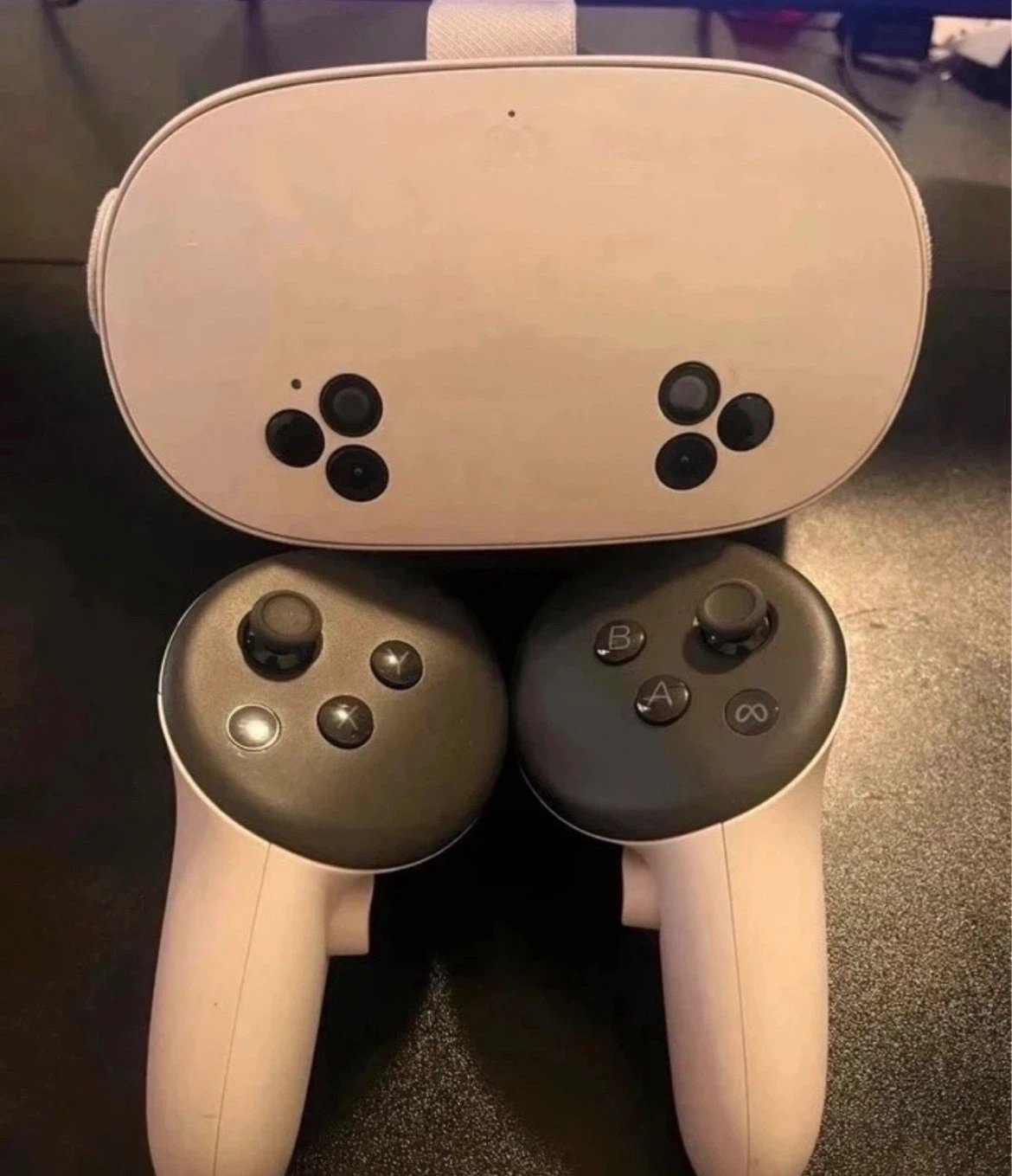 Meta Quest 3S VR Headset and Controllers