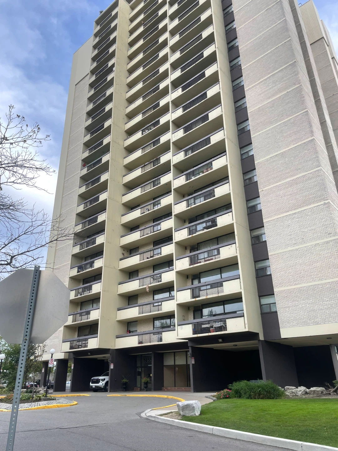For rent two  Bedroom Condo - photo 2