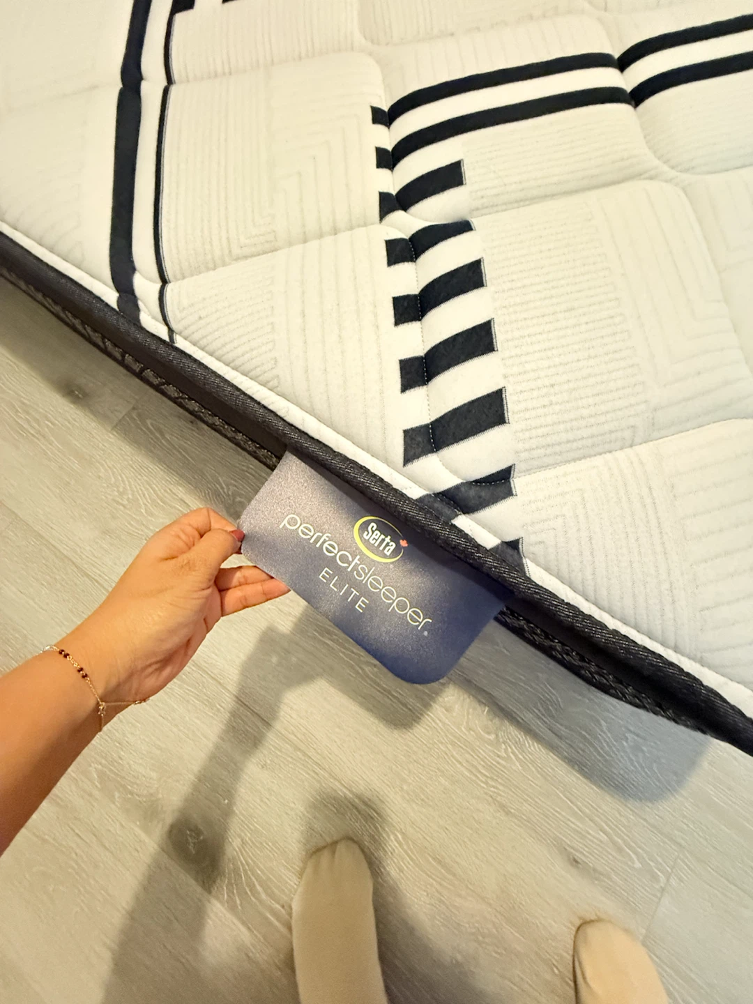 Serta Perfect Sleeper Elite Queen Mattress - photo 2