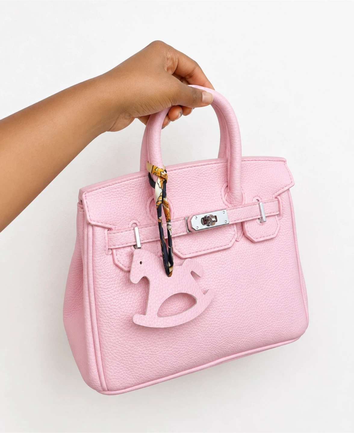 Two Pink Handbags. - photo 3