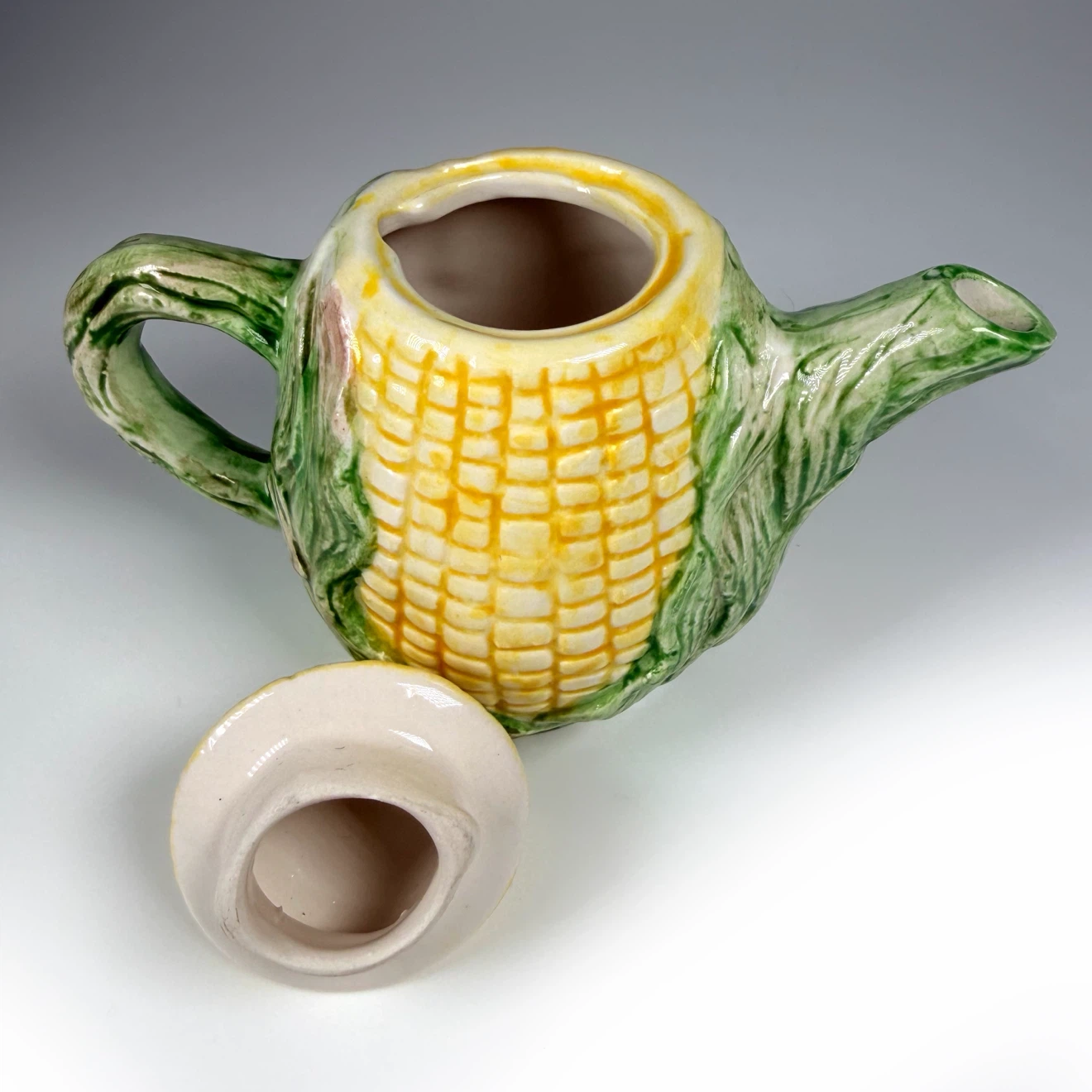 Vintage Russ Berrie Mini Teapots - photo 4